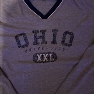 Size XL Men's Ohio university long sleeve in blue white and grey